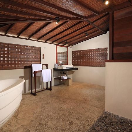 Amadea Resort & Villas סמיניאק מראה חיצוני תמונה